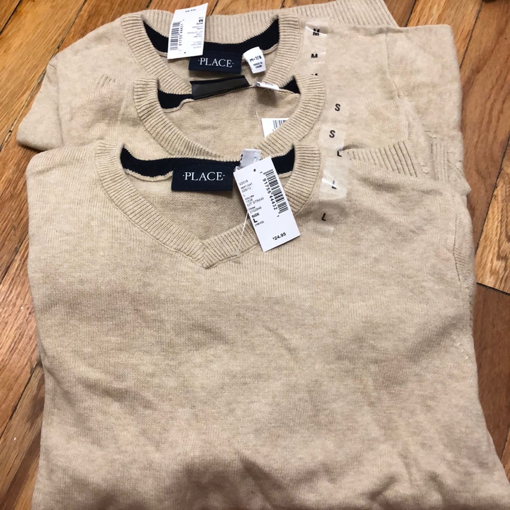 Sweater - Picture 2 of 3